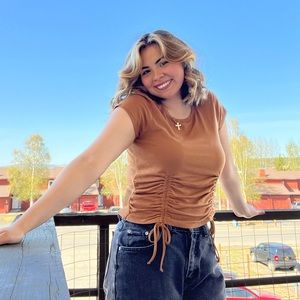 Meet your Posher, Clare